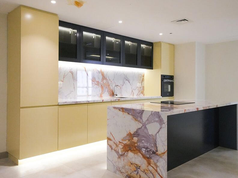 Jumeirah Beach Residence (JBR)