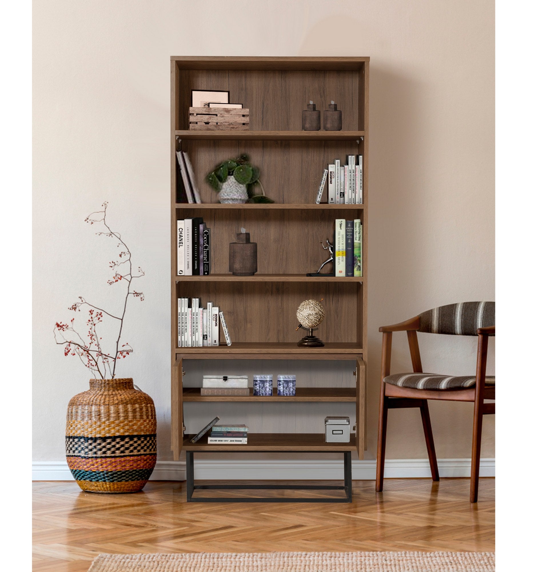 Bookshelf Rea