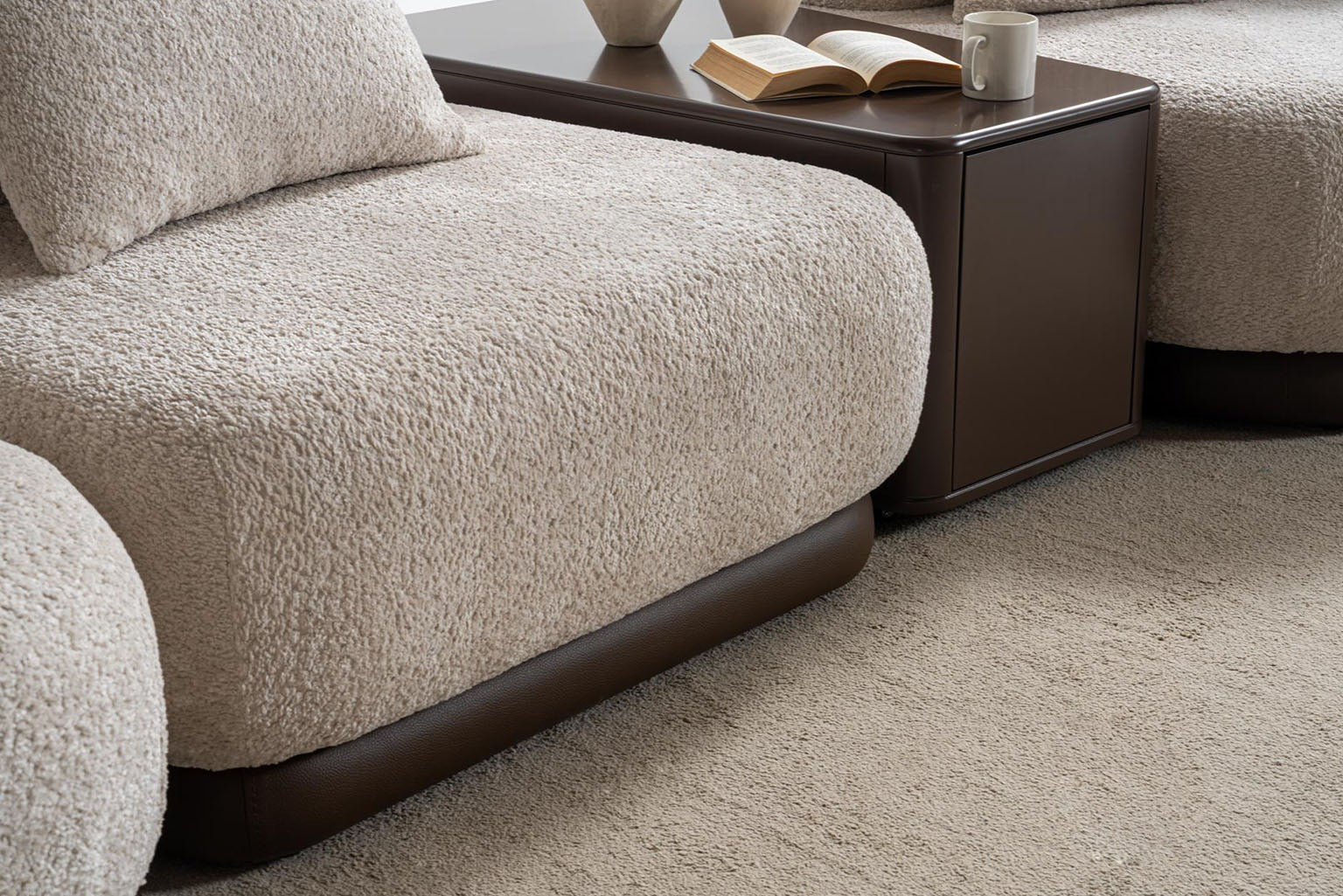 Congraja Luxury Sofa set